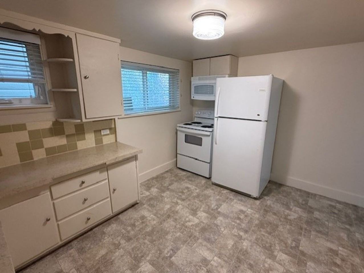 3218 Rucker Ave - Photo 7 of 14