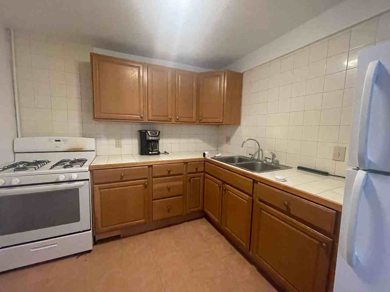 12 E Hoosac St #7 - Photo 6 of 9