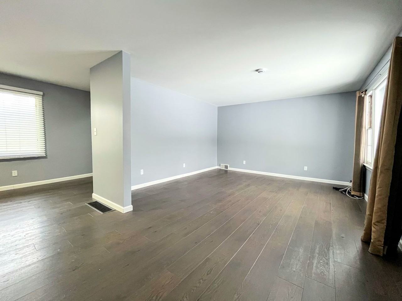 138 1/2 Adam St - Photo 2 of 13