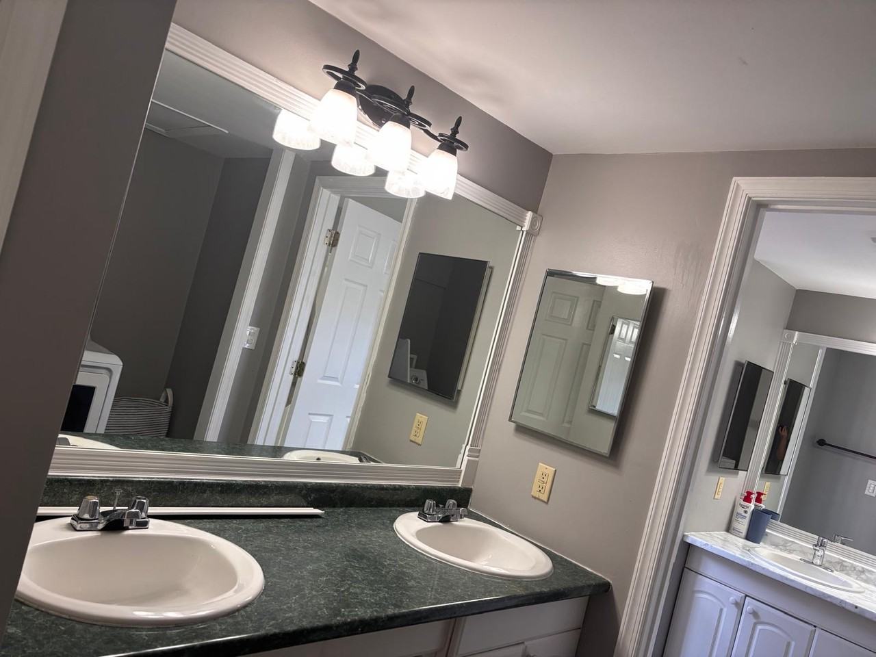 662 Washington Blvd #1 - Photo 3 of 30