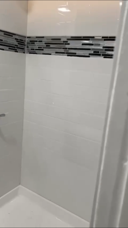 662 Washington Blvd #1 - Photo 4 of 30