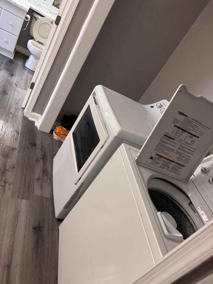 662 Washington Blvd #1 - Photo 5 of 30