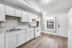 featured image of 92 Woodside Ter