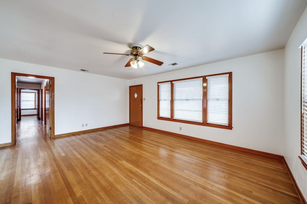 203 Sullivan Dr - Photo 7 of 25