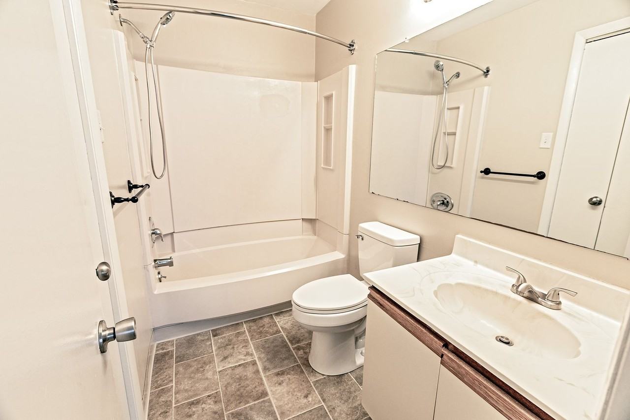 3207 Champions Dr - Photo 5 of 18