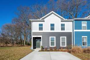 121 Kennison Ln - Photo 1 of 1