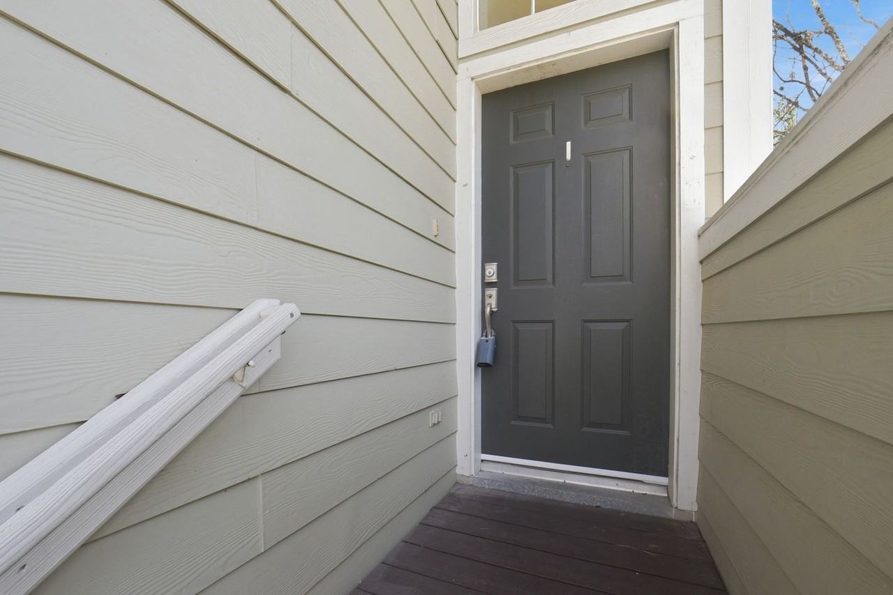 79 N Walden Elms Cir - Photo 5 of 39