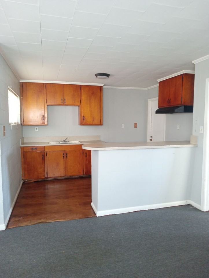 3403 Raymo Dr - Photo 2 of 6