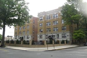 featured image of 22 S Munn Ave