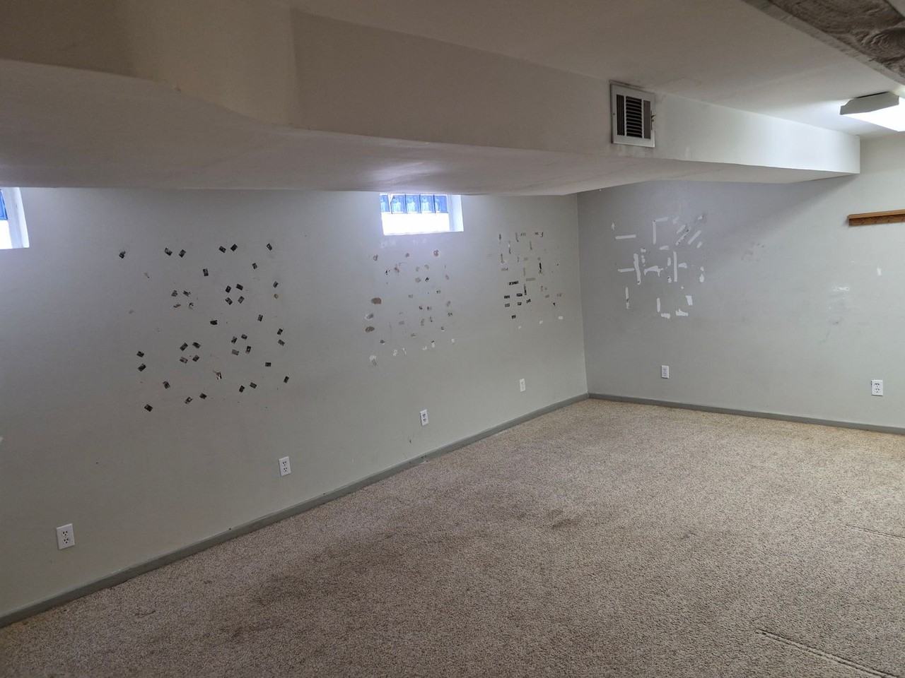 3320 Fuller Ave Se - Photo 3 of 18