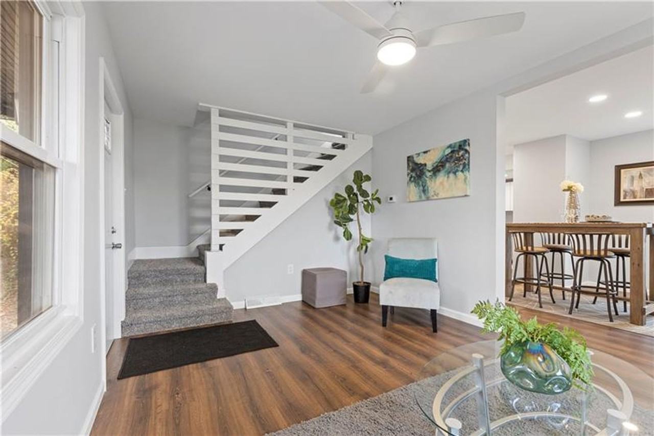 953 Athalia Ave - Photo 2 of 29