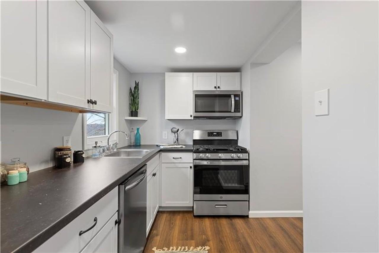 953 Athalia Ave - Photo 4 of 29