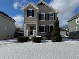 featured image of 2394 E 39th St