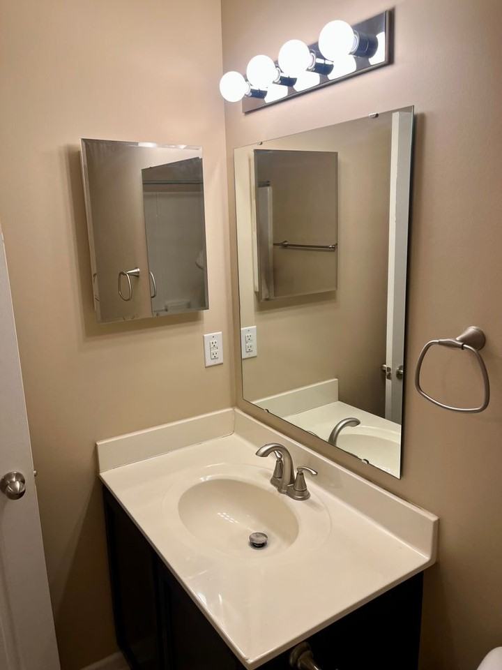 5126 Indigo Ave - Photo 5 of 18