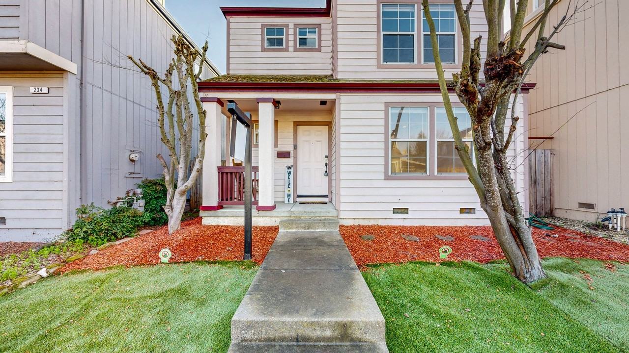 240 Anteeo Way - Photo 2 of 46