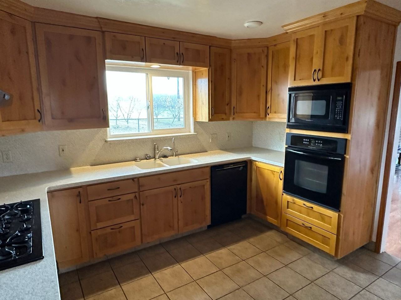 26997 Road 164 - Photo 5 of 17