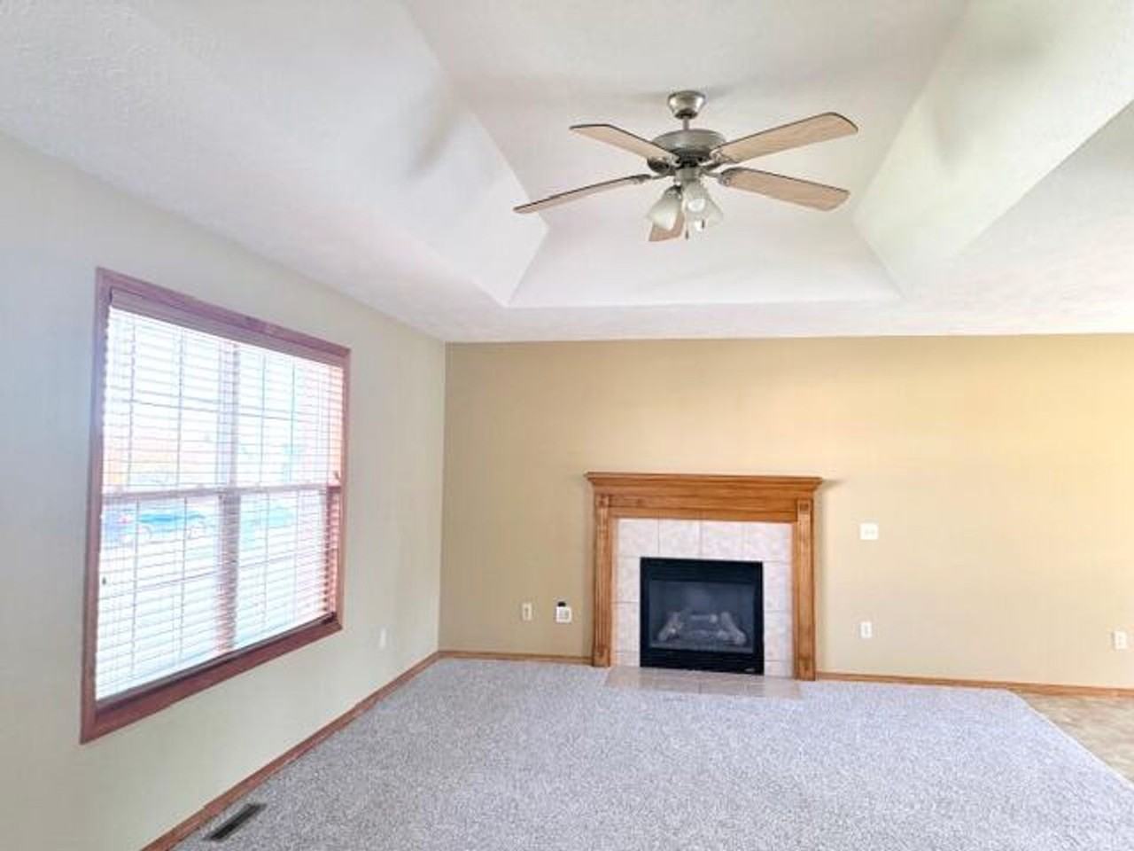 1819 N 25th St - Photo 3 of 8