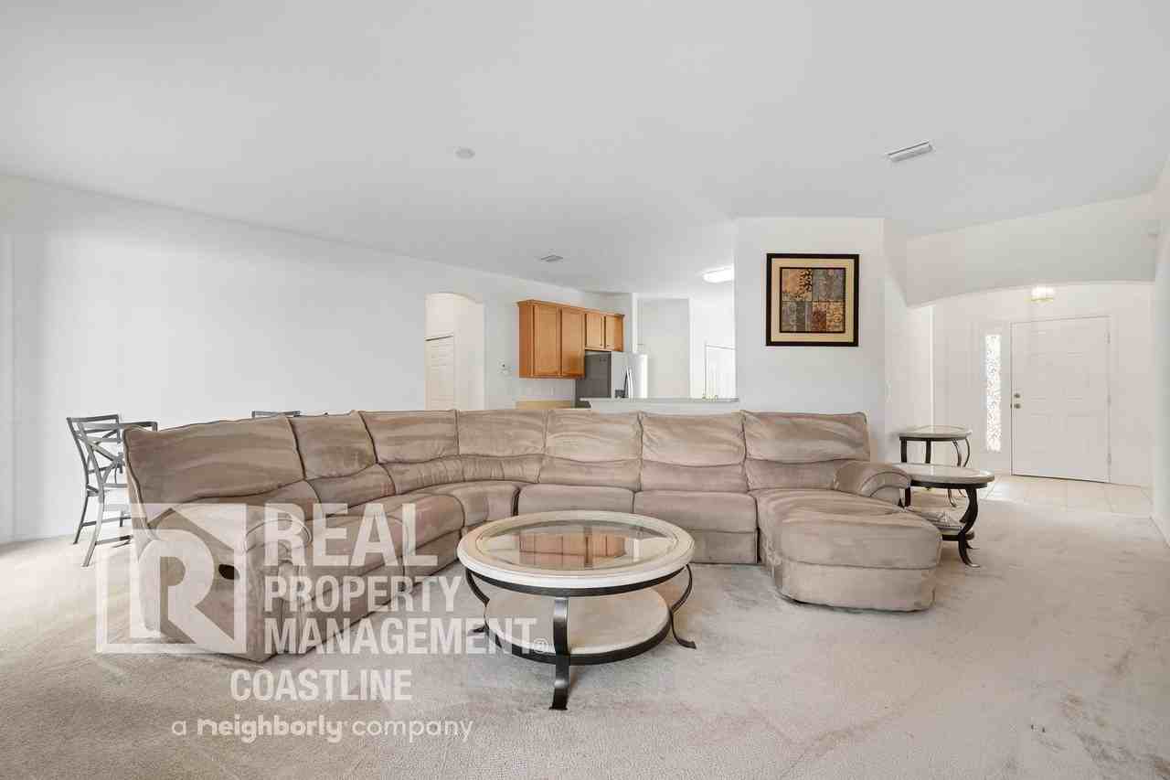 3148 Tishman Ave - Photo 5 of 33