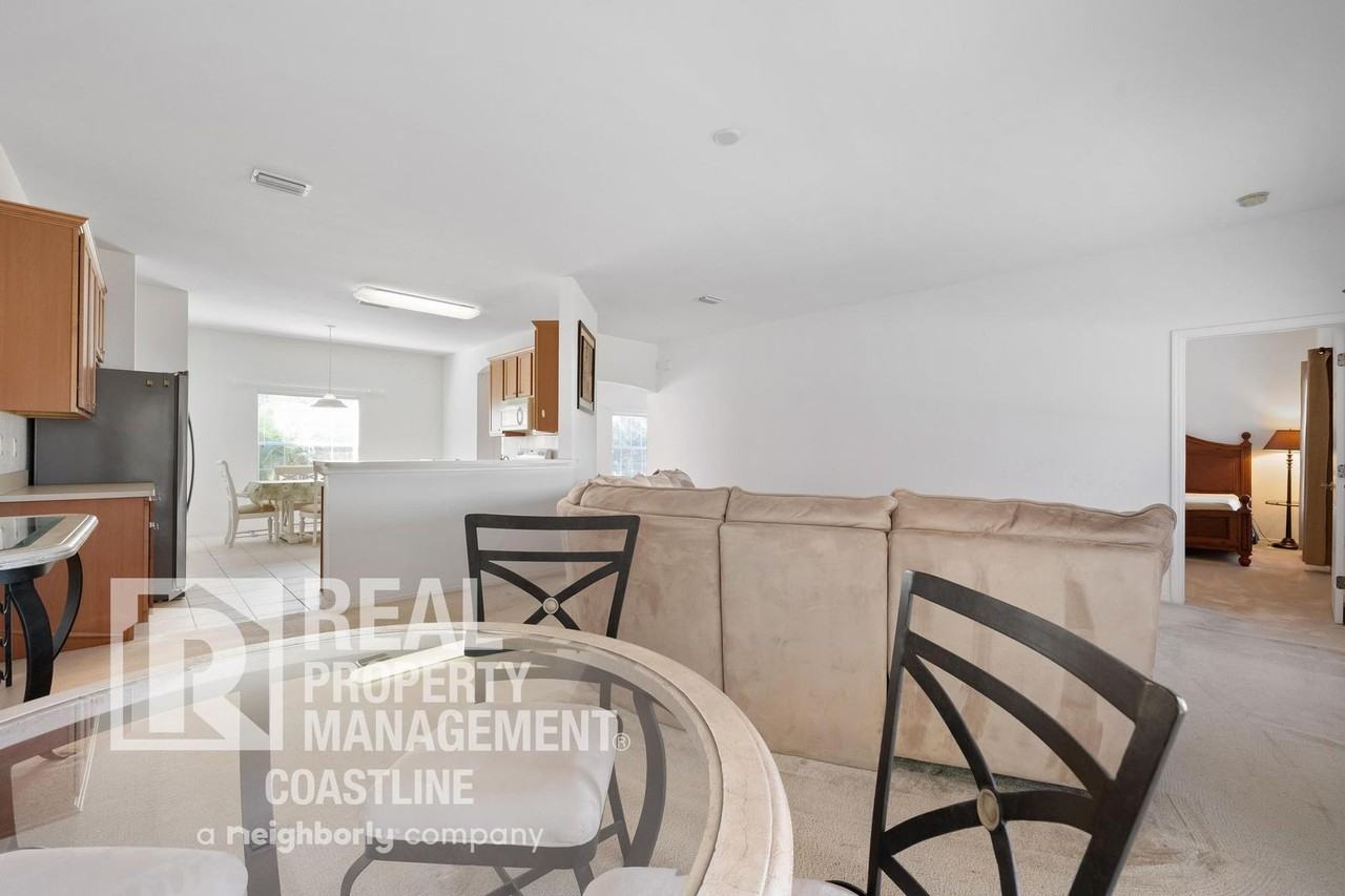 3148 Tishman Ave - Photo 6 of 33