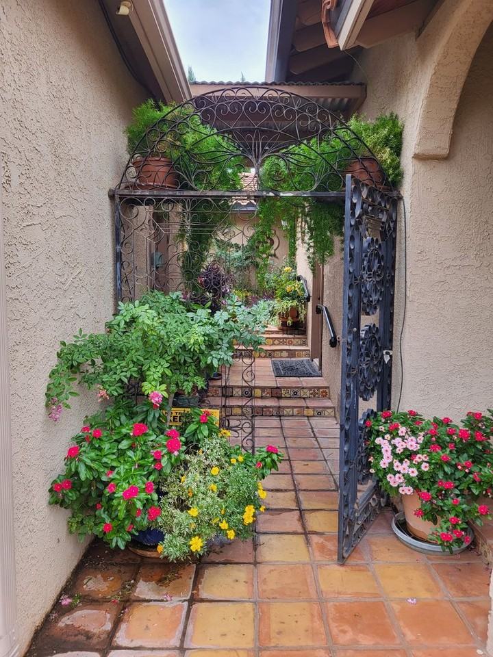 55 Teapot Rock Ave - Photo 5 of 22