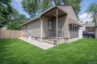 785 Kenilworth Ave - Photo 1 of 1