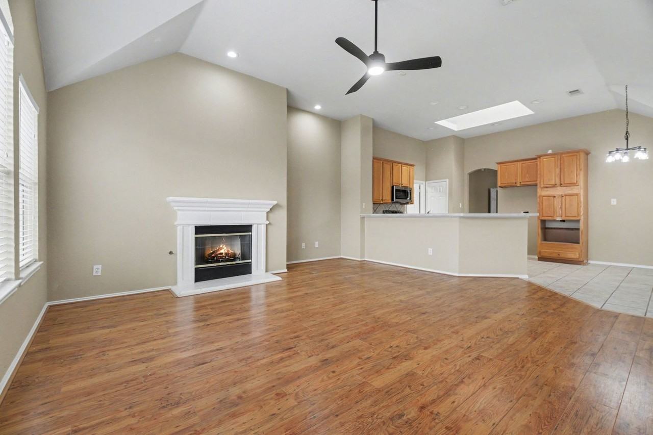 7108 Bryce Canyon Dr - Photo 6 of 27