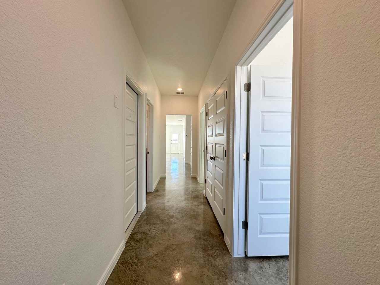 2007 Bear Grass Ridge Rd - Photo 2 of 27