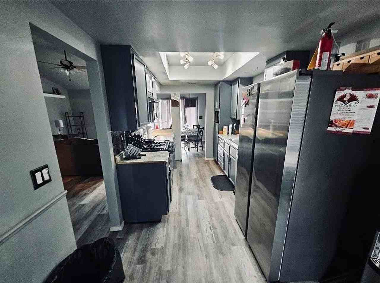 6353 Greyhawk Ave - Photo 3 of 17