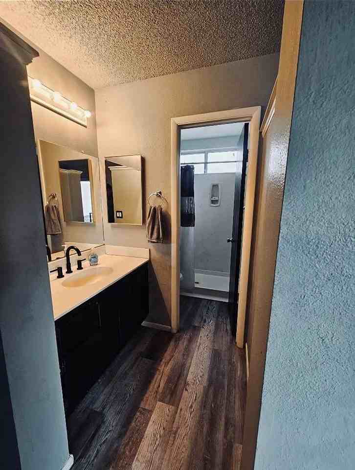 6353 Greyhawk Ave - Photo 6 of 17