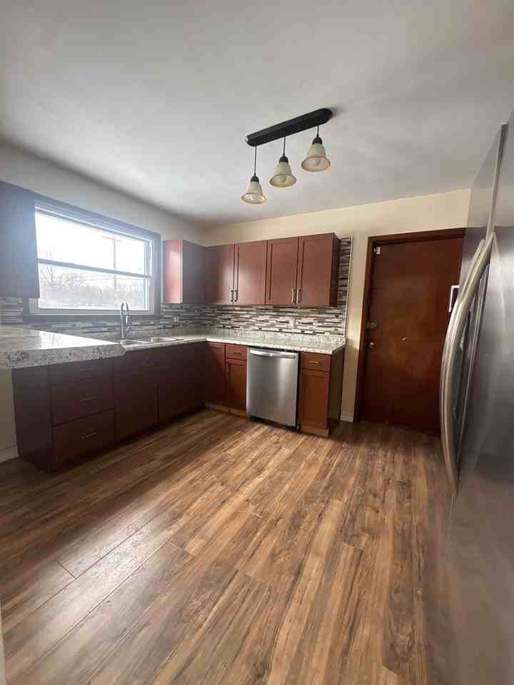 25542 Concord Dr - Photo 4 of 15