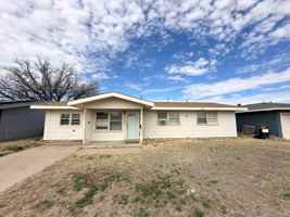 featured image of 1813 Petroleum Dr