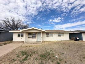 1813 Petroleum Dr - Photo 1 of 1