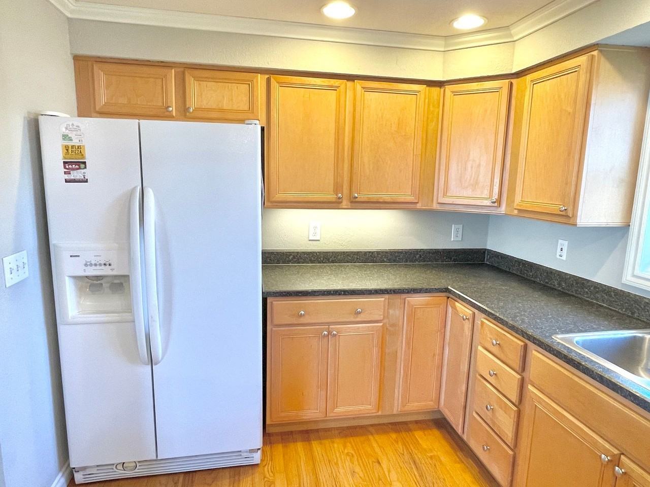 8011 Se 79th Ave - Photo 7 of 27