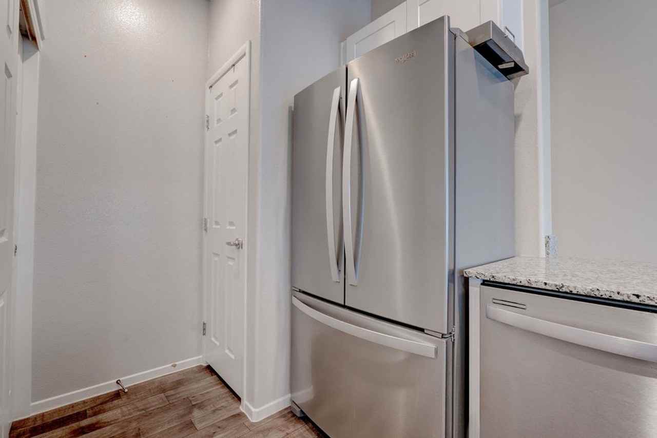 4735 Ridgeley Ave #101 - Photo 4 of 35