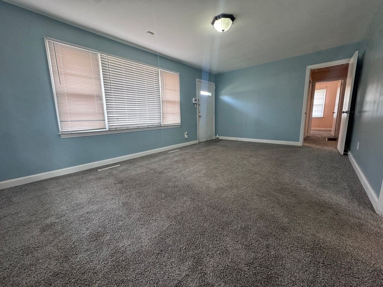 302 Brookwood Ave - Photo 2 of 27