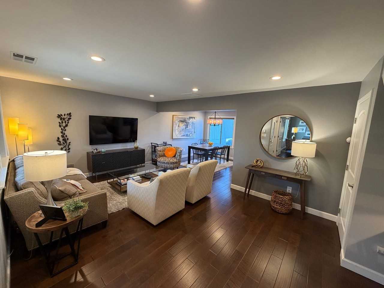 236 Jewel Ter - Photo 4 of 26