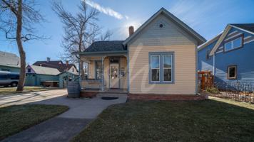 featured image of 1111 W Pikes Peak Ave