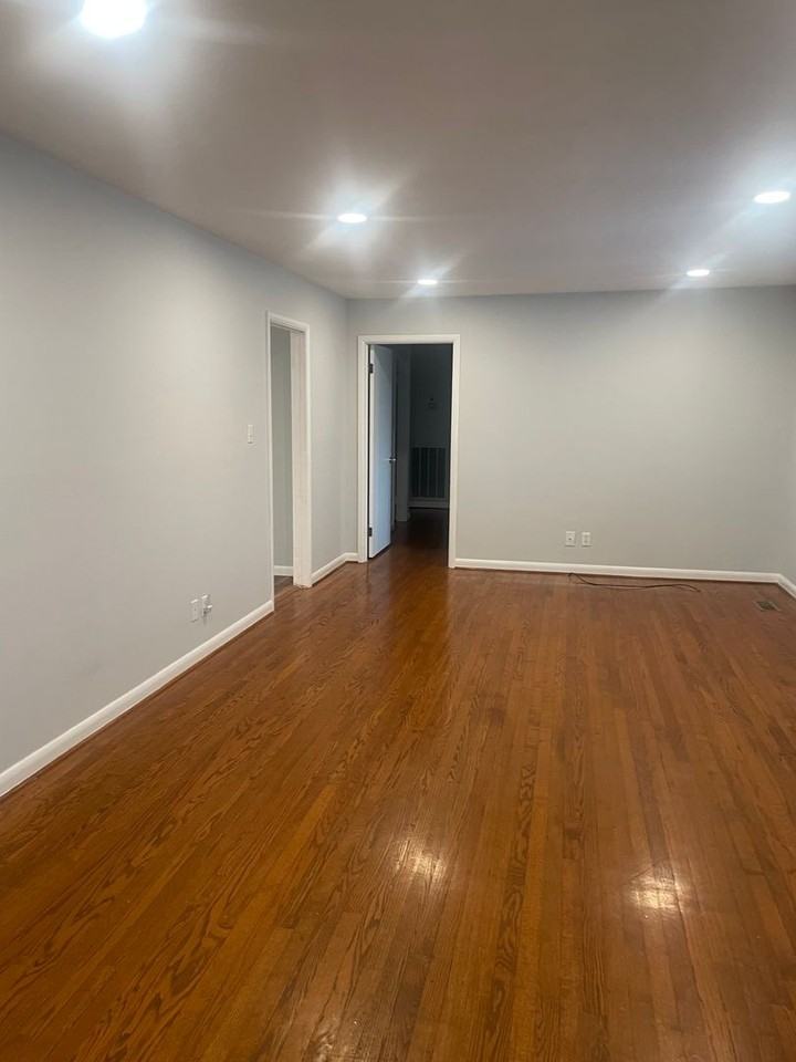 3801 Seeber Dr - Photo 4 of 24