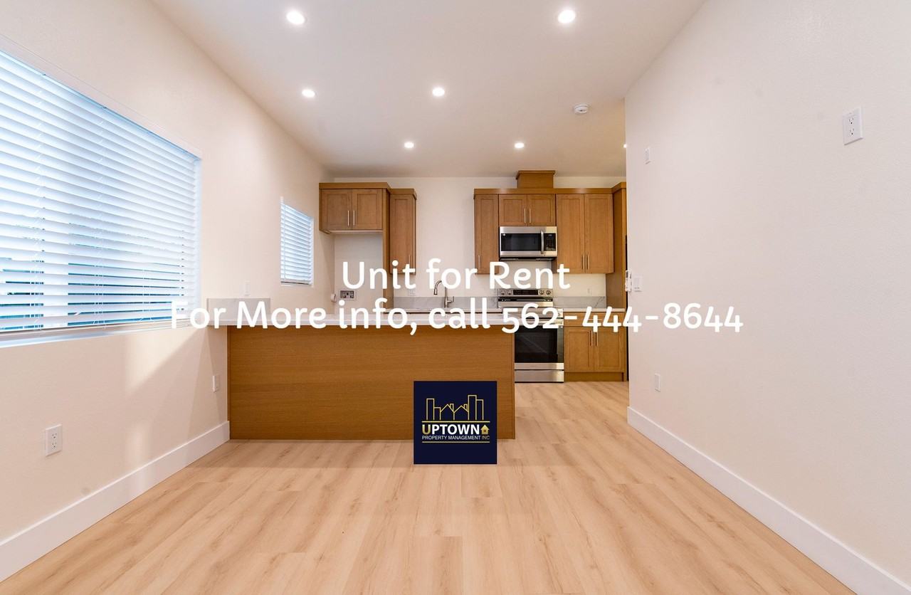 Harvard - Photo 4 of 23