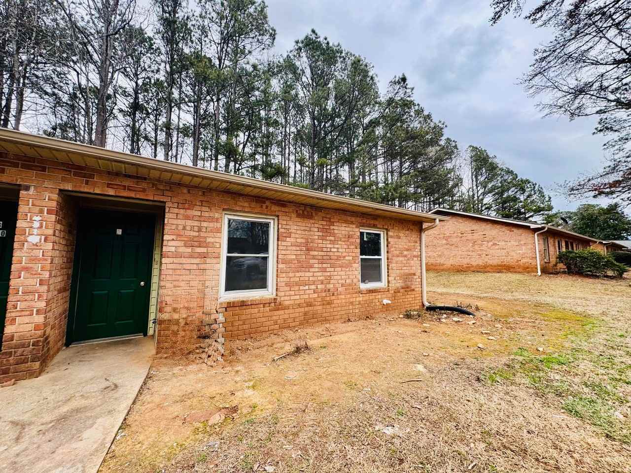 110A Maplewood Ct - Photo 2 of 28