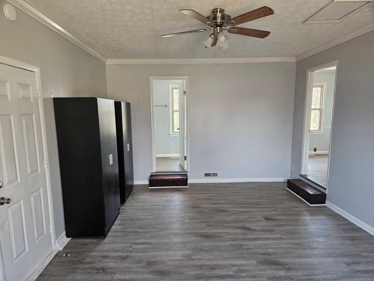 617 Chitwood Dr - Photo 7 of 16