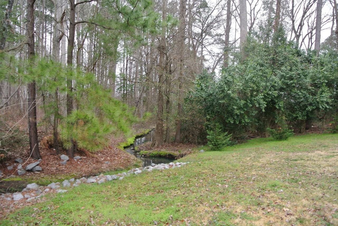 253 Browning Ln - Photo 7 of 20