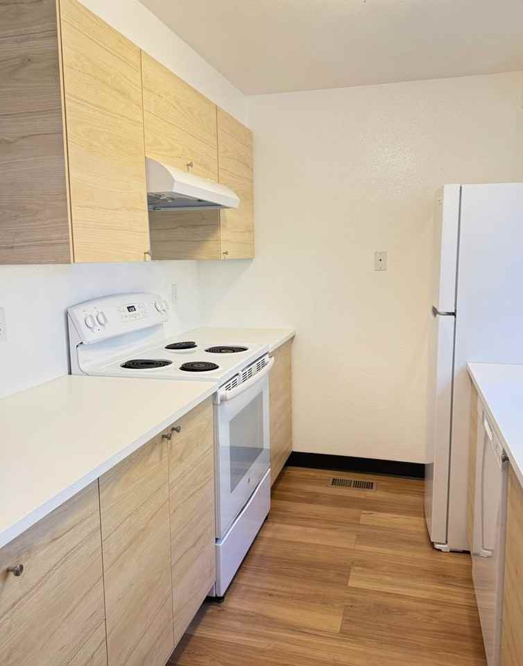 12344 Sw Sussex St - Photo 5 of 21