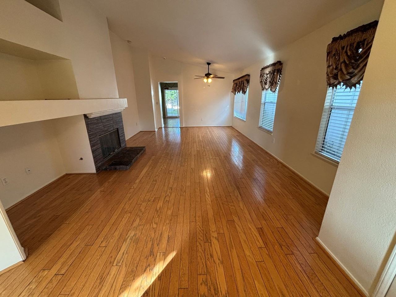 7379 Barnstable Pl - Photo 2 of 26