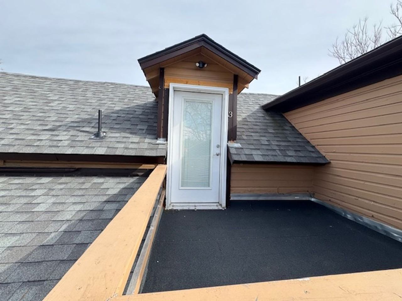 819 Taylor St - Photo 3 of 15