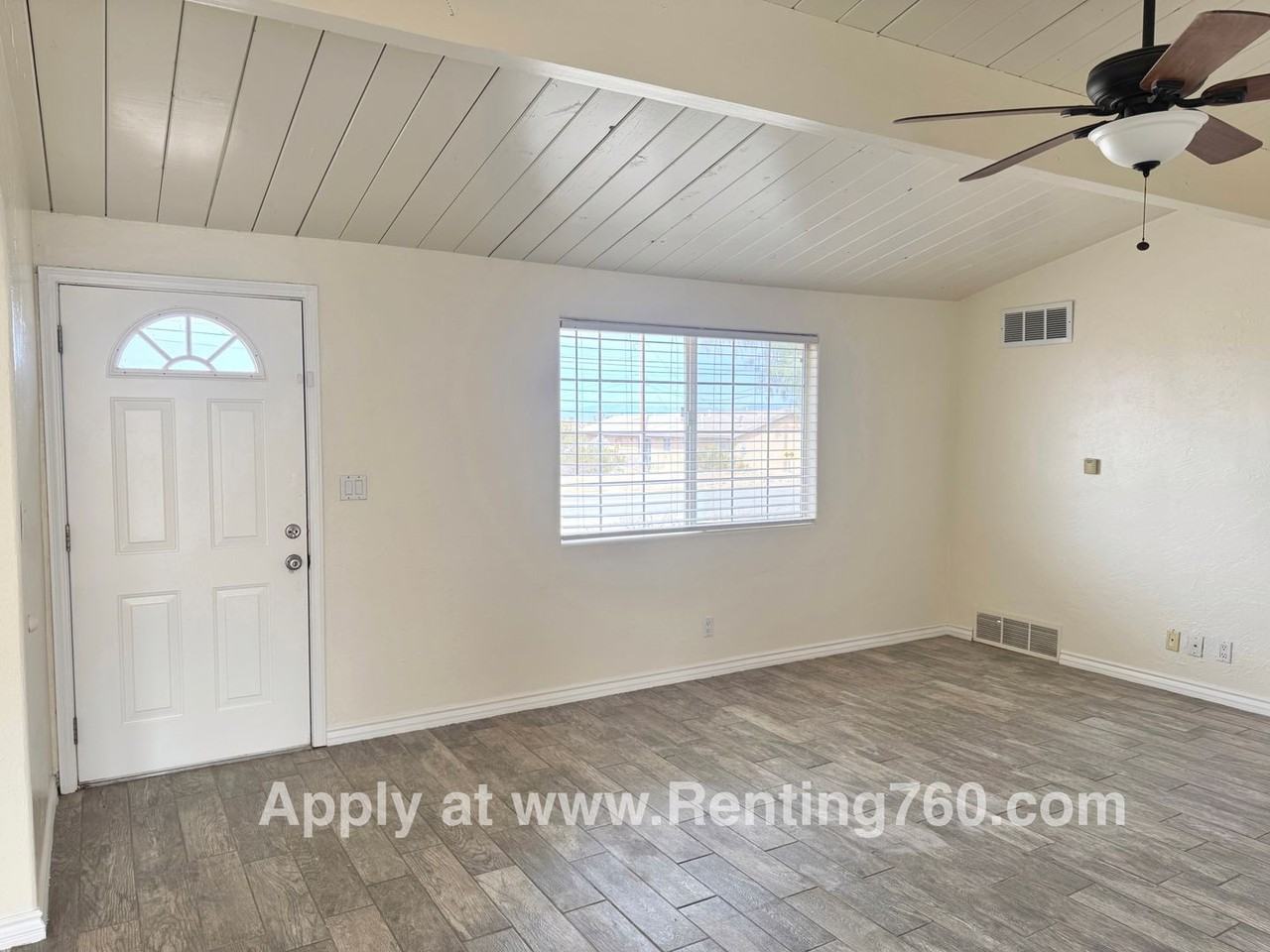 72675 Sullivan Rd - Photo 2 of 24