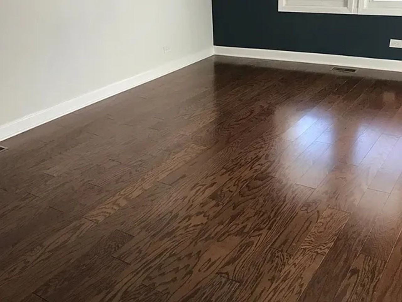 1034 Lathrop Ave - Photo 5 of 15