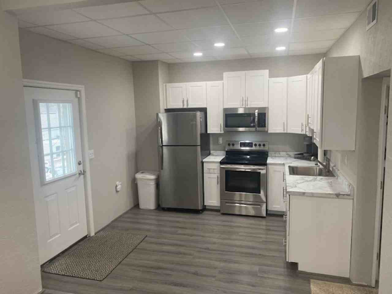 223 4th St 2nd Fl - Photo 3 of 9