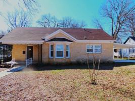 featured image of 1014 Mockingbird Ln