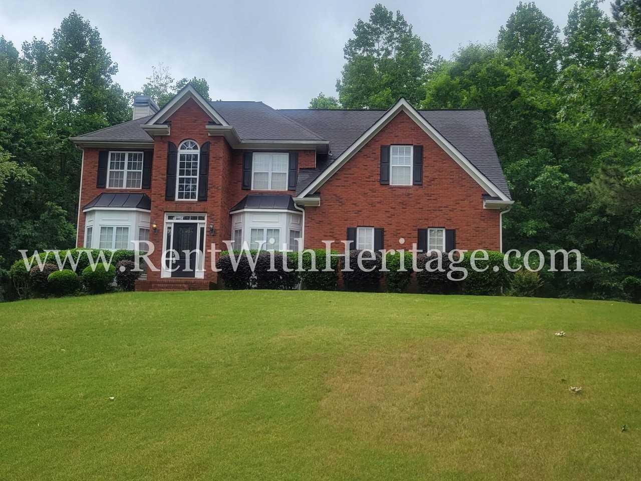 5555 Holly Springs Dr - Photo 2 of 50